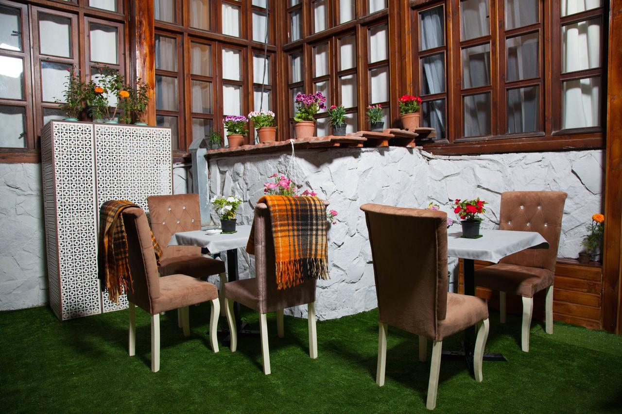 Old Castle Boutique Hotel Баку Екстериор снимка